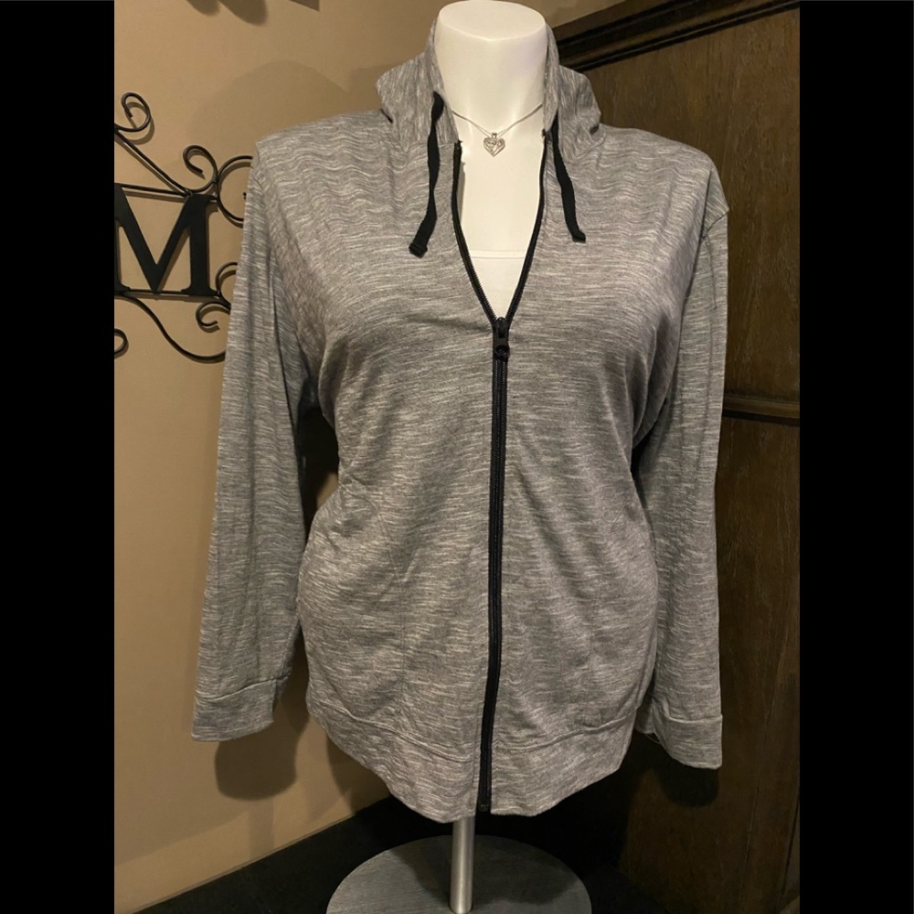 Lightweight Hooded Jacket